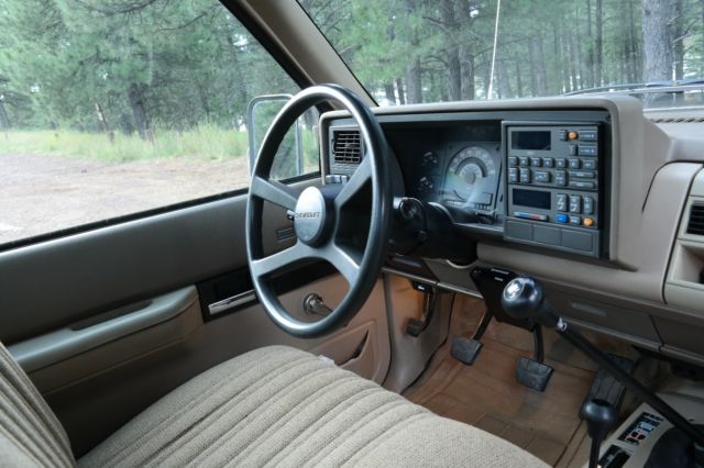 1991 Gold Chevrolet C/K Pickup 2500