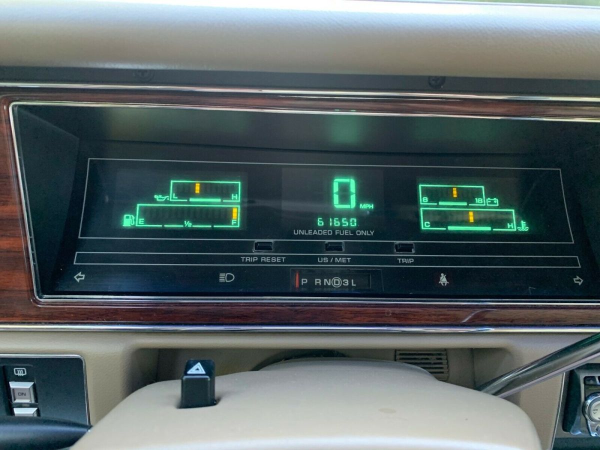 1991 Tan Chrysler Imperial Sedan