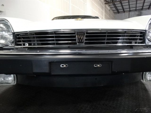 1991 White Jaguar XJ-Series