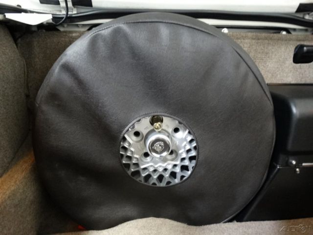 1991 White Jaguar XJ-Series