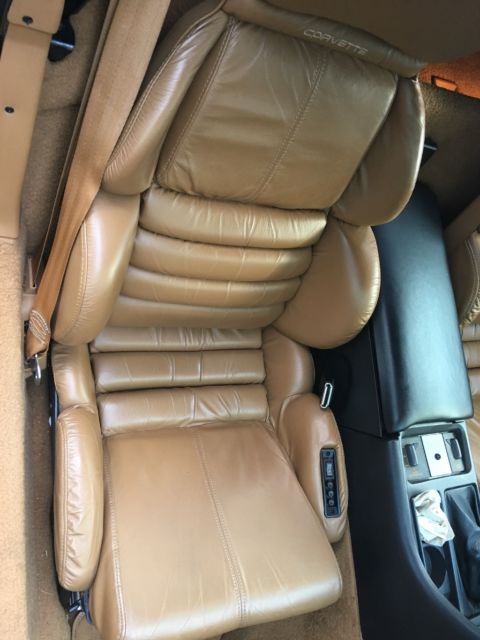 1991 polo green metallic Chevrolet Corvette Convertible