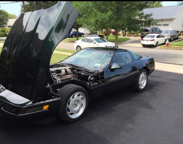 1991 Green Chevrolet Corvette