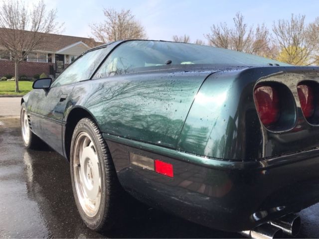 1991 Green Chevrolet Corvette