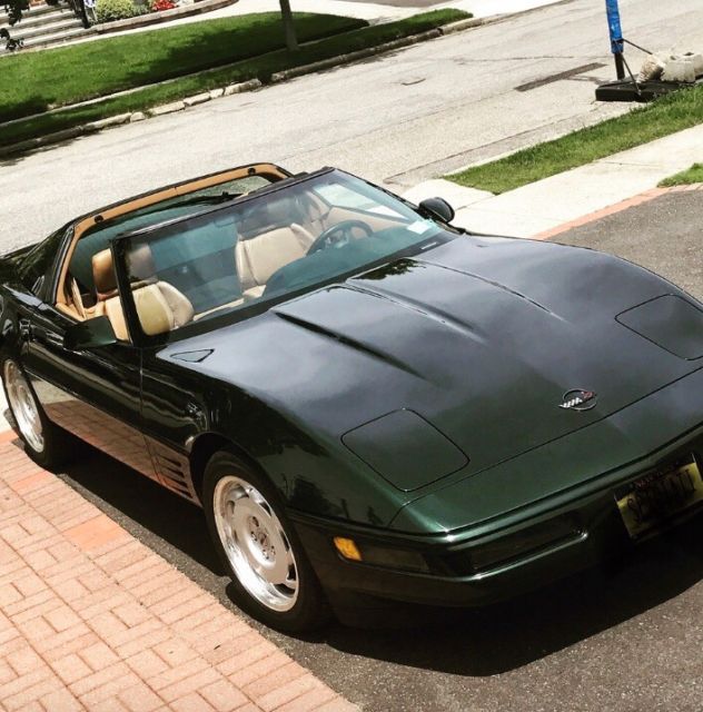 1991 Green Chevrolet Corvette