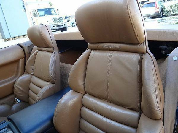 1991 Turquoise Metallic Chevrolet Corvette Convertible