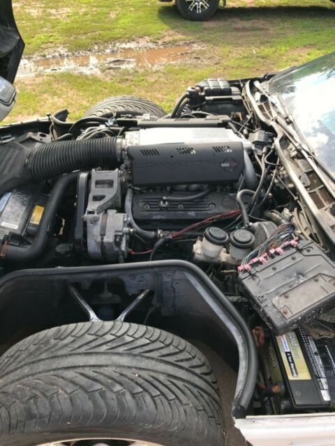 1991 White Chevrolet Corvette Convertible