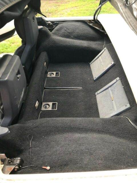 1991 White Chevrolet Corvette Convertible