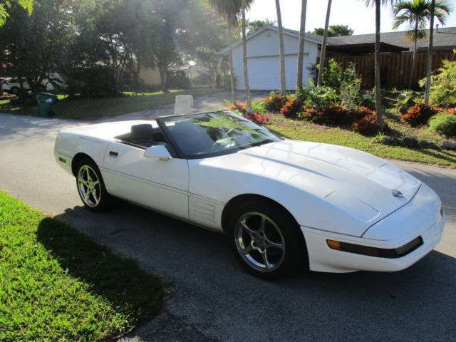 1991 White Chevrolet Corvette