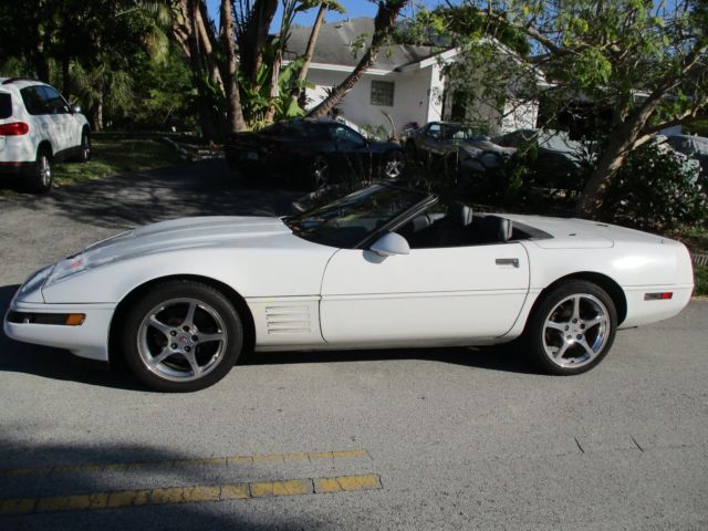 1991 White Chevrolet Corvette