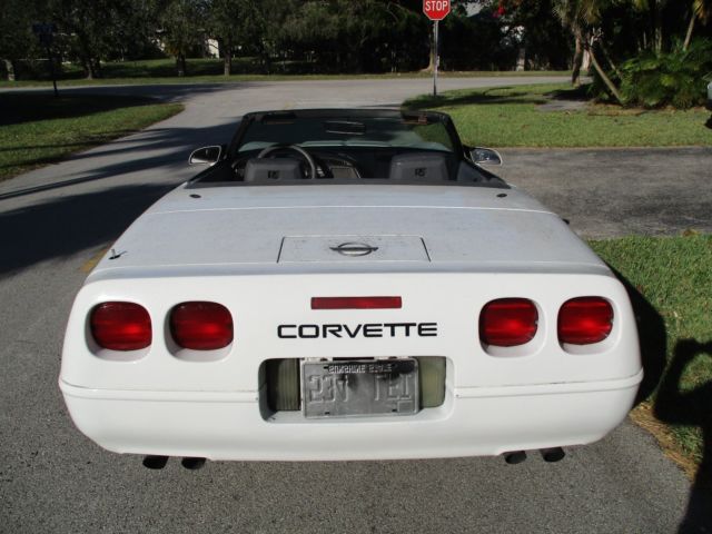 1991 White Chevrolet Corvette