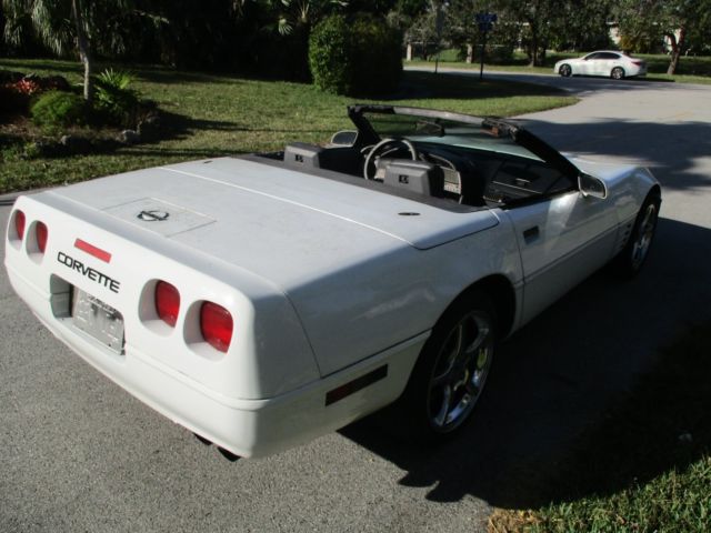 1991 White Chevrolet Corvette