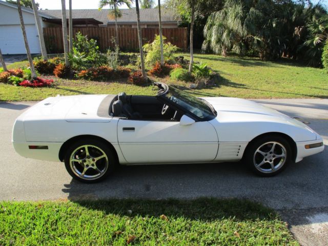 1991 White Chevrolet Corvette