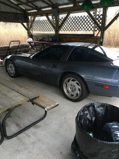 1991 Blue Chevrolet Corvette Coupe