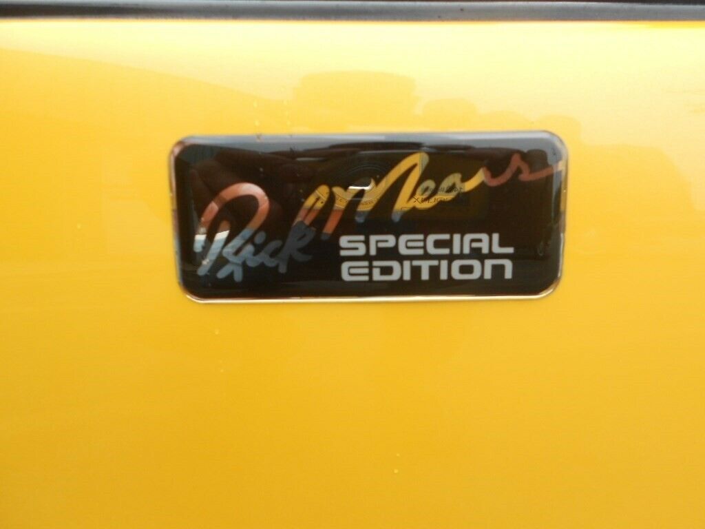 1991 Yellow Chevrolet Corvette --