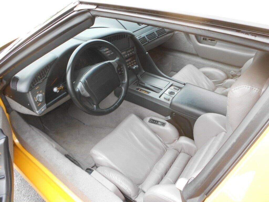 1991 Yellow Chevrolet Corvette --