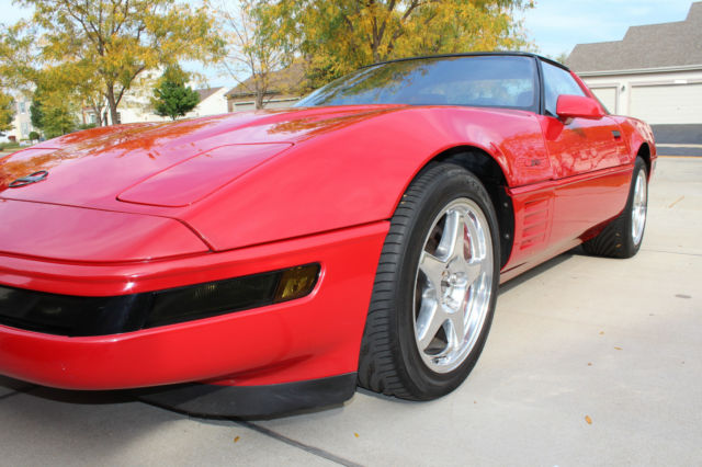 1991 Red Chevrolet Corvette Hatchback