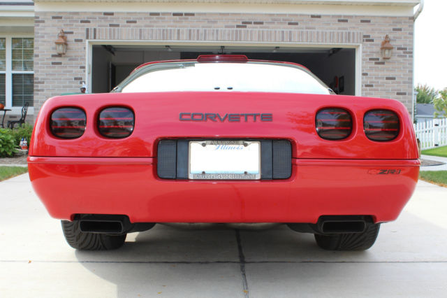 1991 Red Chevrolet Corvette Hatchback
