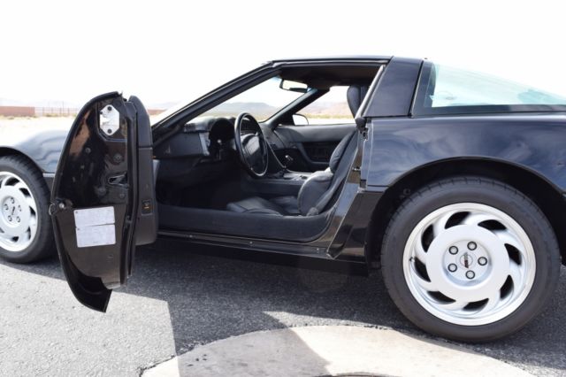 1991 Black Chevrolet Corvette Coupe