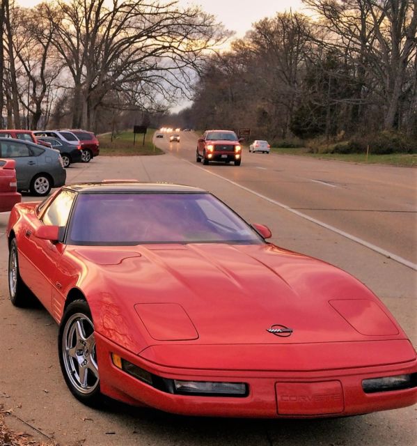 1991 White Chevrolet Corvette