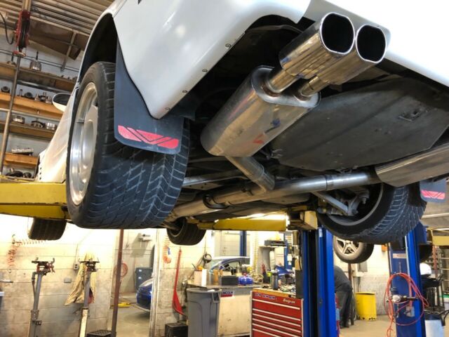 1991 White Chevrolet Corvette Coupe