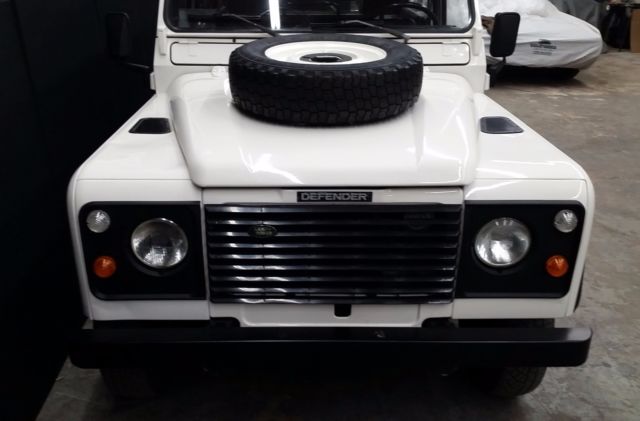 1991 White Land Rover Defender SUV