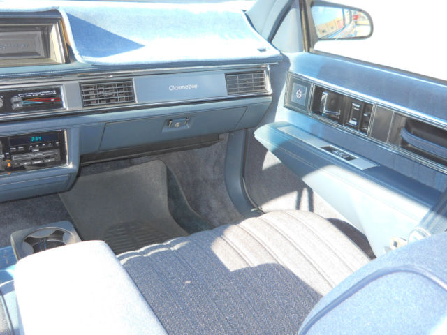 1991 Silver Oldsmobile Eighty-Eight Sedan