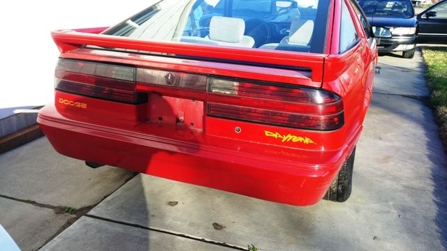 1991 WHITE Dodge Daytona Hatchback