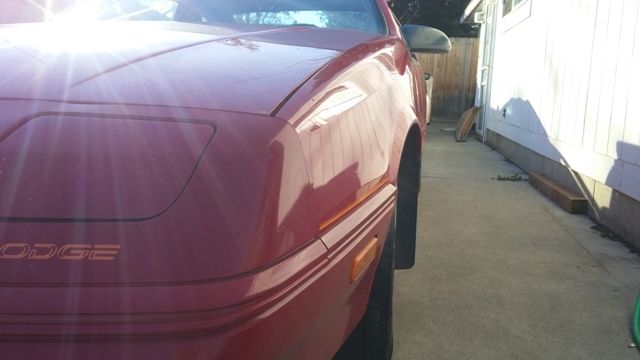 1991 WHITE Dodge Daytona Hatchback