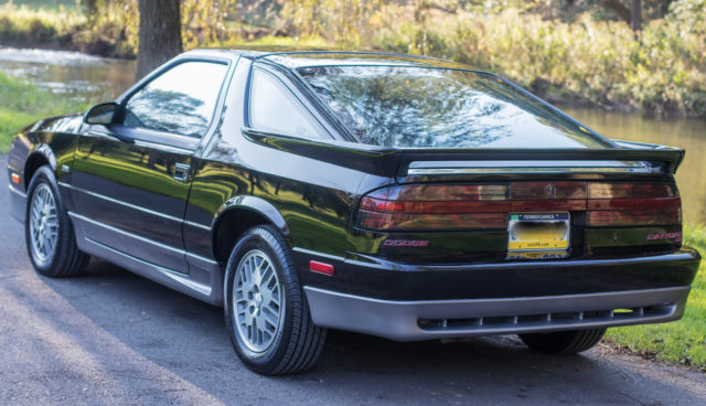 1991 Black Dodge Daytona Hatchback