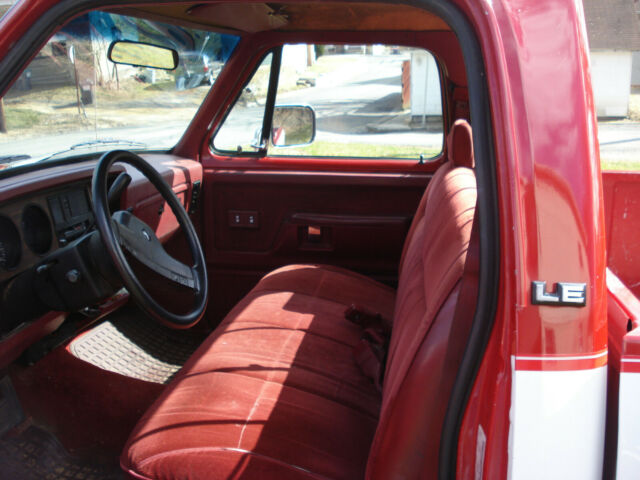 1991 RED & WHITE Dodge Other Pickups Standard Cab Pickup
