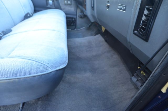 1991 Blue Dodge Ram 2500 Cab & Chassis