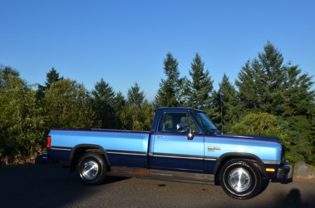 1991 Blue Dodge Ram 2500 Cab & Chassis