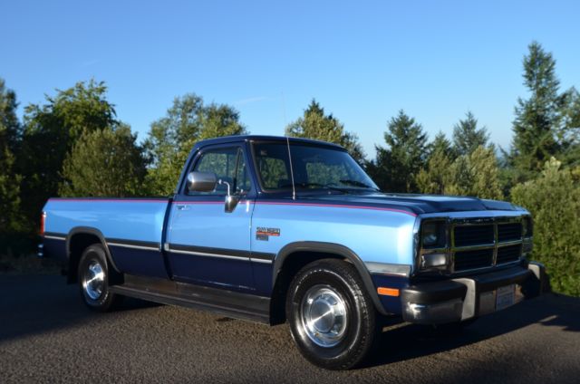 1991 Blue Dodge Ram 2500 Cab & Chassis