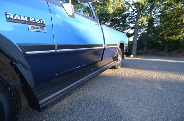 1991 Blue Dodge Ram 2500 Cab & Chassis