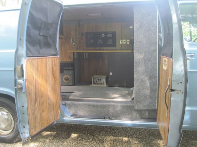 1991 Blue Dodge Ram Van Van