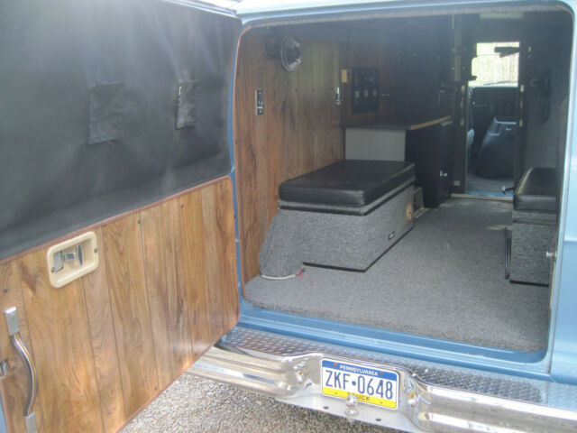 1991 Blue Dodge Ram Van Van