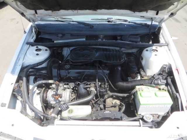 1991 White Dodge Shadow