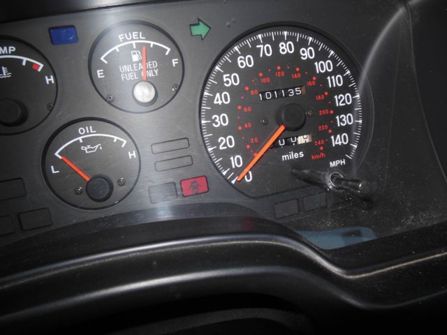 1991 White Mitsubishi Eclipse Coupe