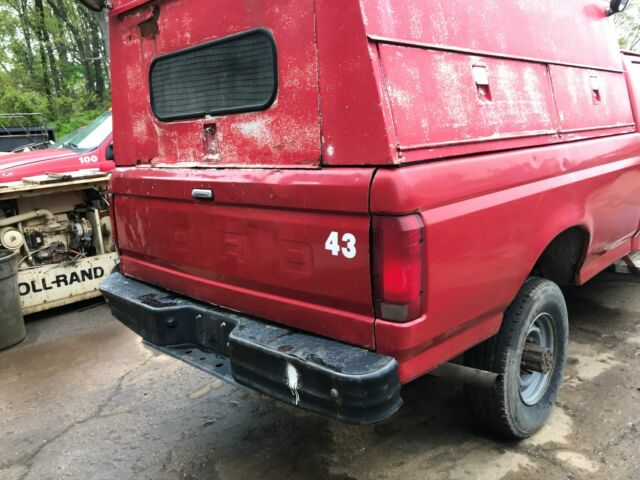 1991 Red Ford F-350 Crew Cab Pickup