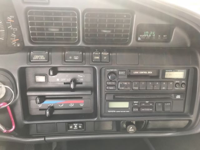 1991 Gray Toyota Land Cruiser SUV