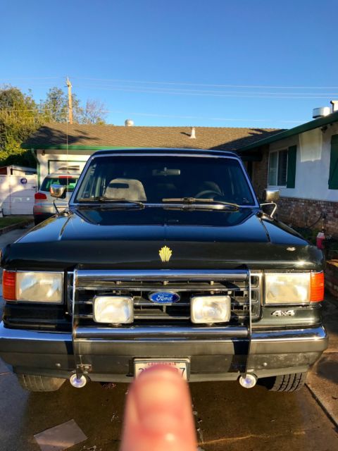 1991 Black Ford Bronco