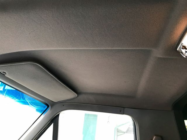 1991 Black Ford Bronco