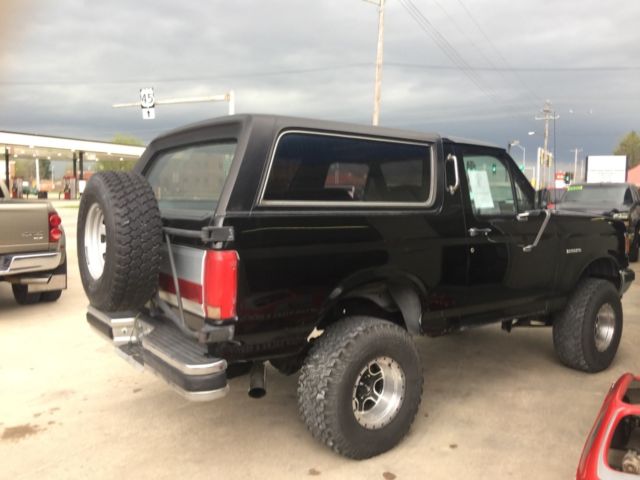 1991 Black Ford Bronco