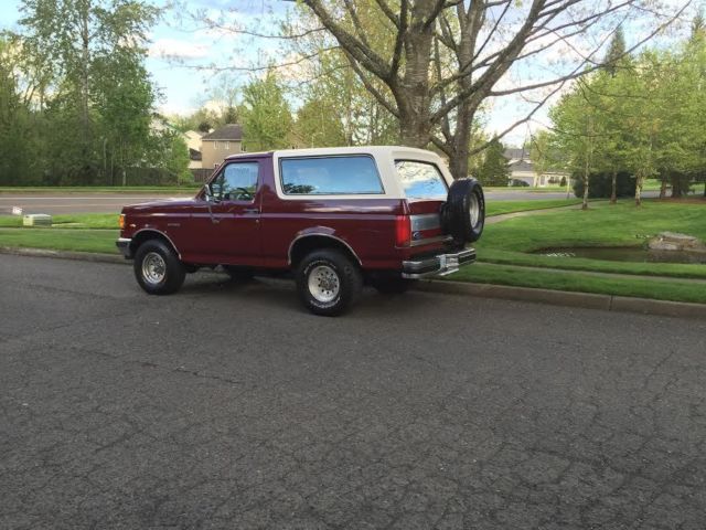 1991 Gray Ford Bronco SUV