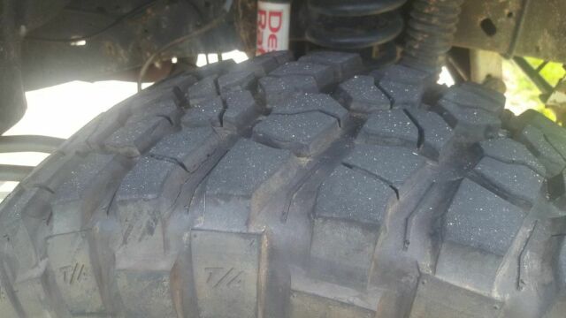 1991 White Ford Bronco SUV