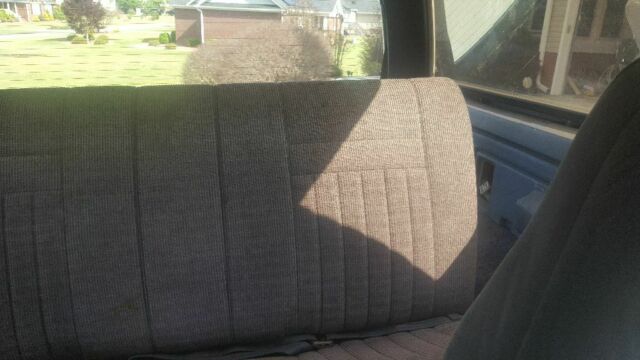 1991 White Ford Bronco SUV