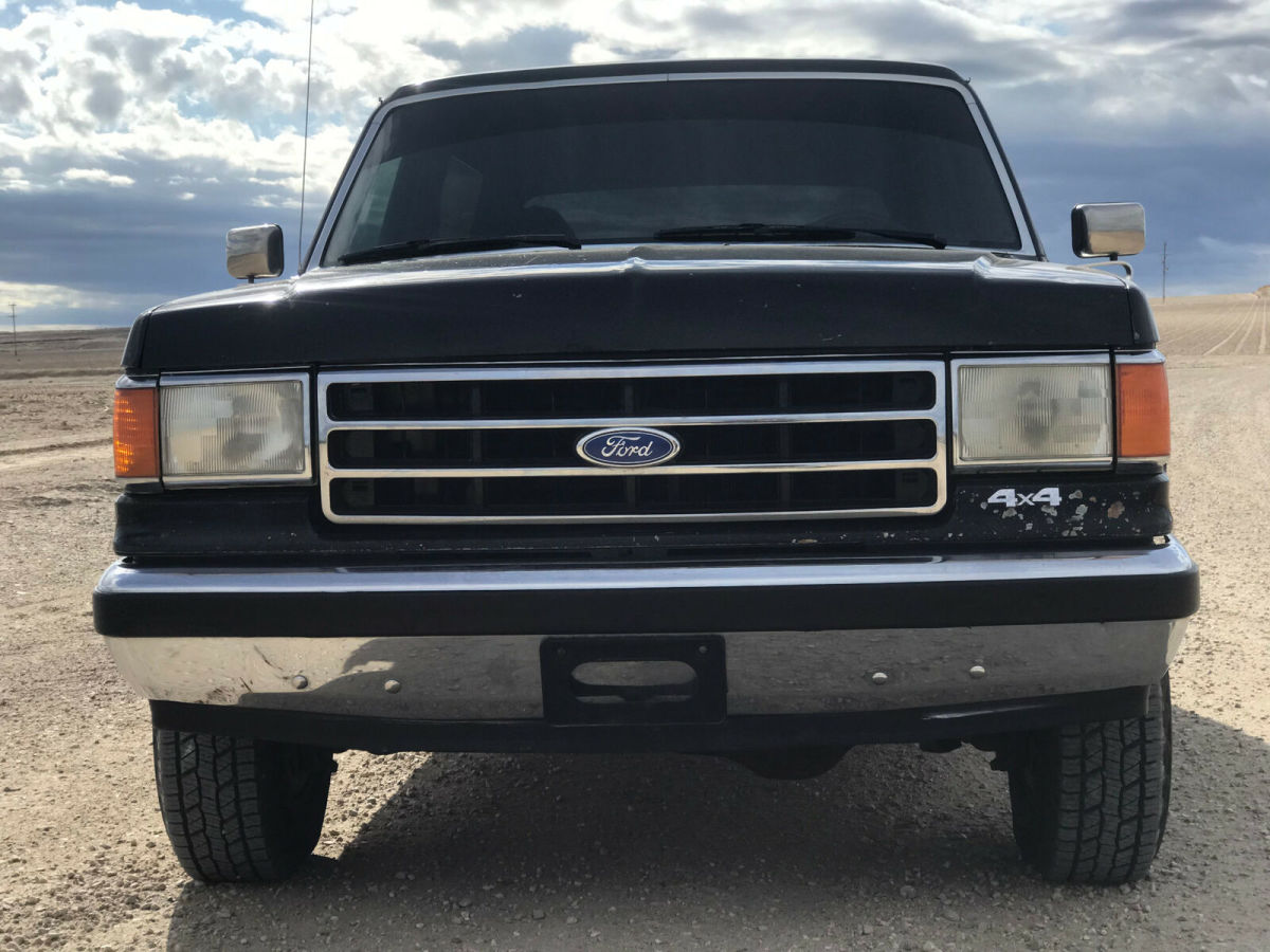 1991 Black Ford Bronco SUV
