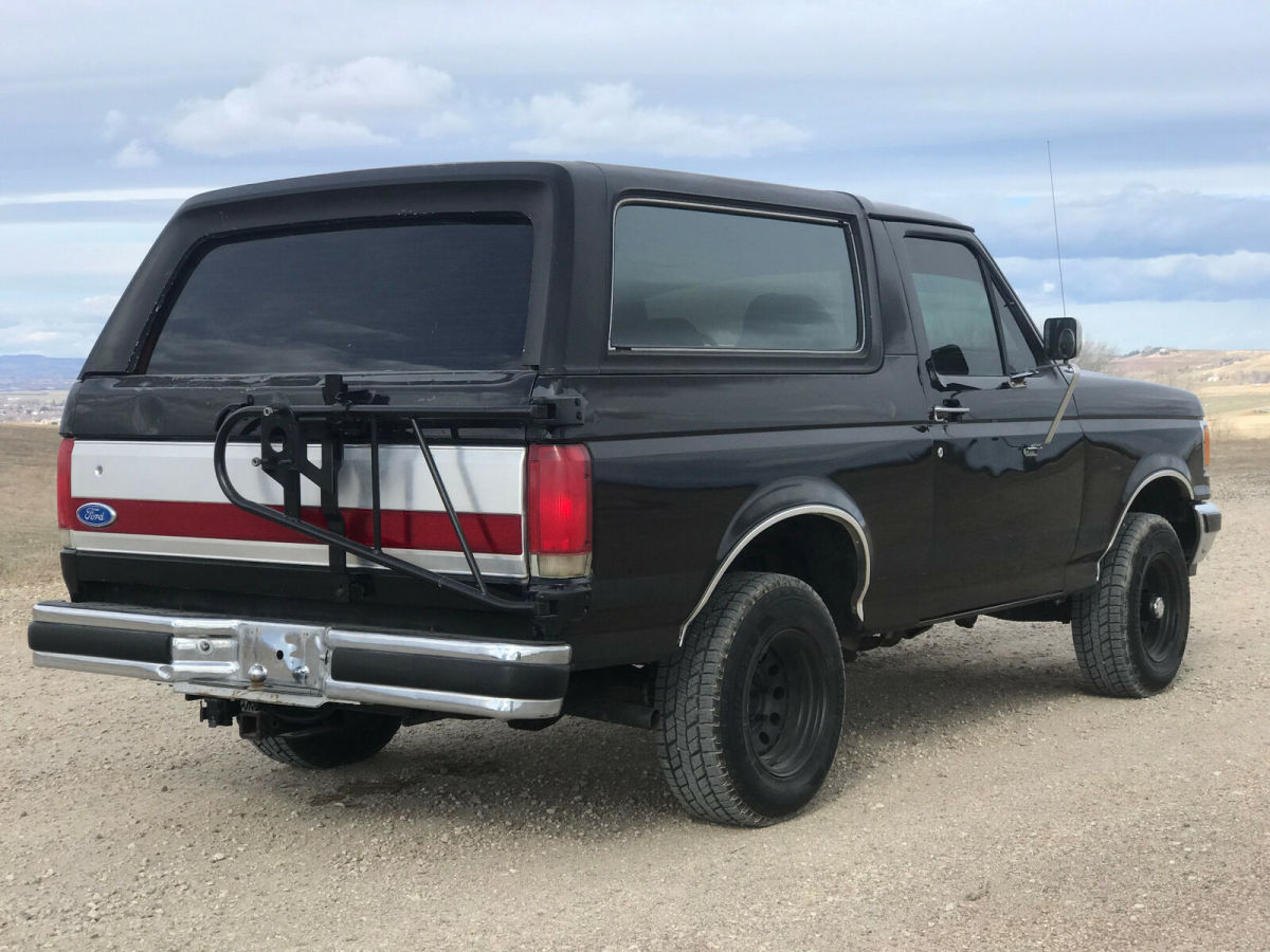 1991 Black Ford Bronco SUV