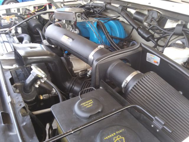 1991 White Ford Bronco