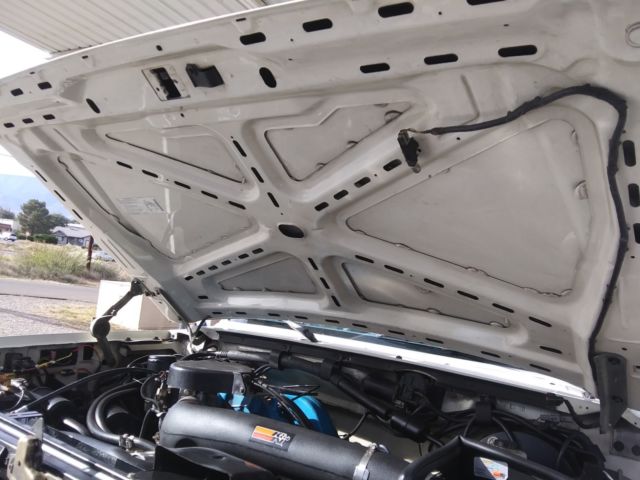 1991 White Ford Bronco